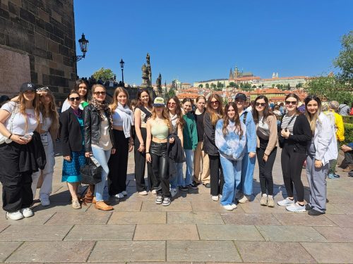 Gruppenbild-2B