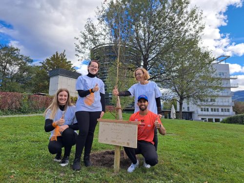 Hall, Aker-Schmid, Ringer