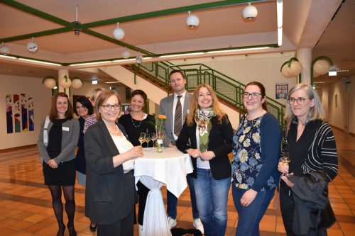 Dir. Dobler-Fuchs mit Dr. Vogler-Harb, Bildungszentrum für Pflegeberufe Schwaz und unserer Schulärztin Dr. Pitterl und unserer Schulpsychologin Mag. Bichler